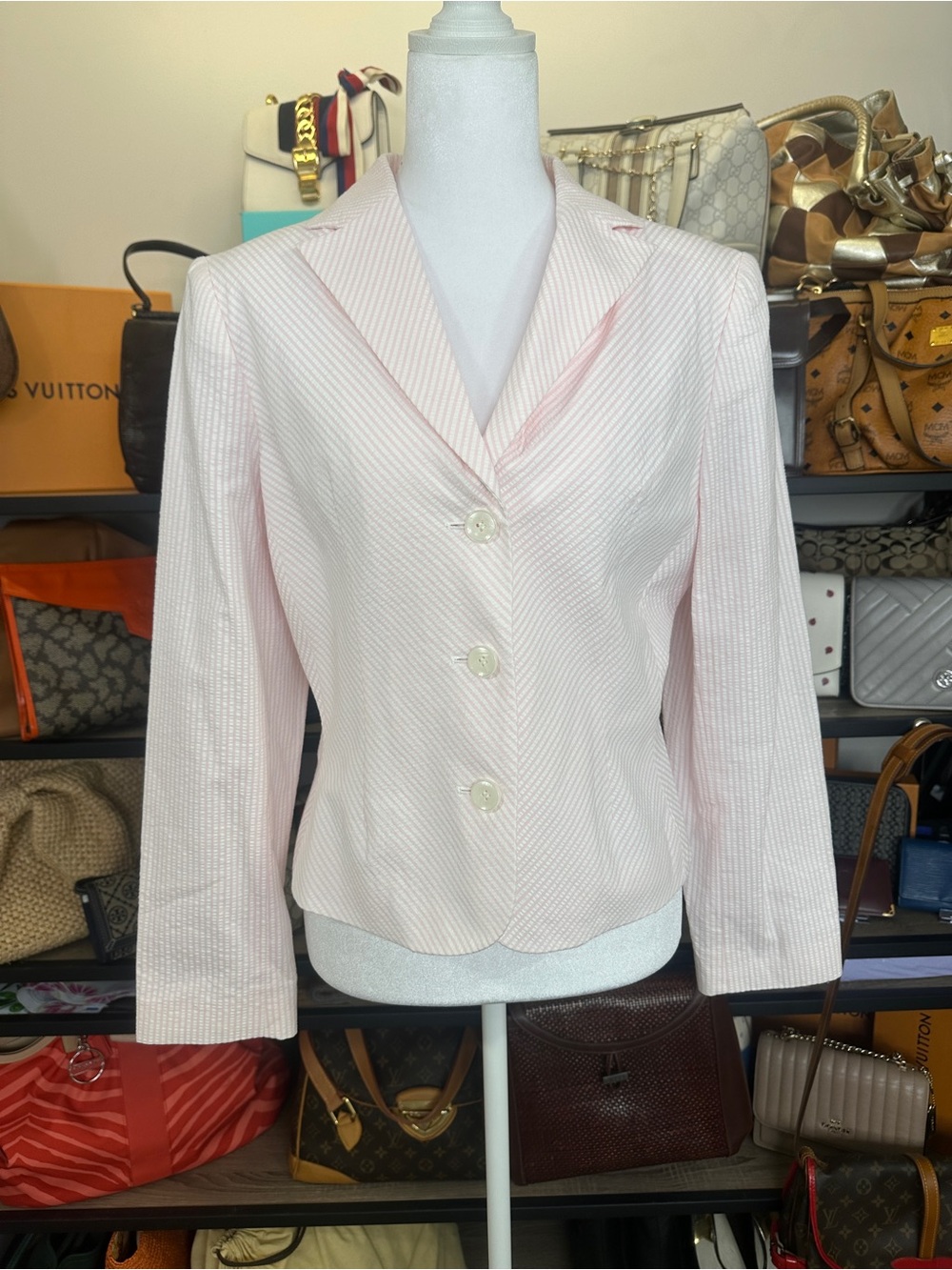 NWT Petite Sophisticates Size 8 Pink and white seersucker suit